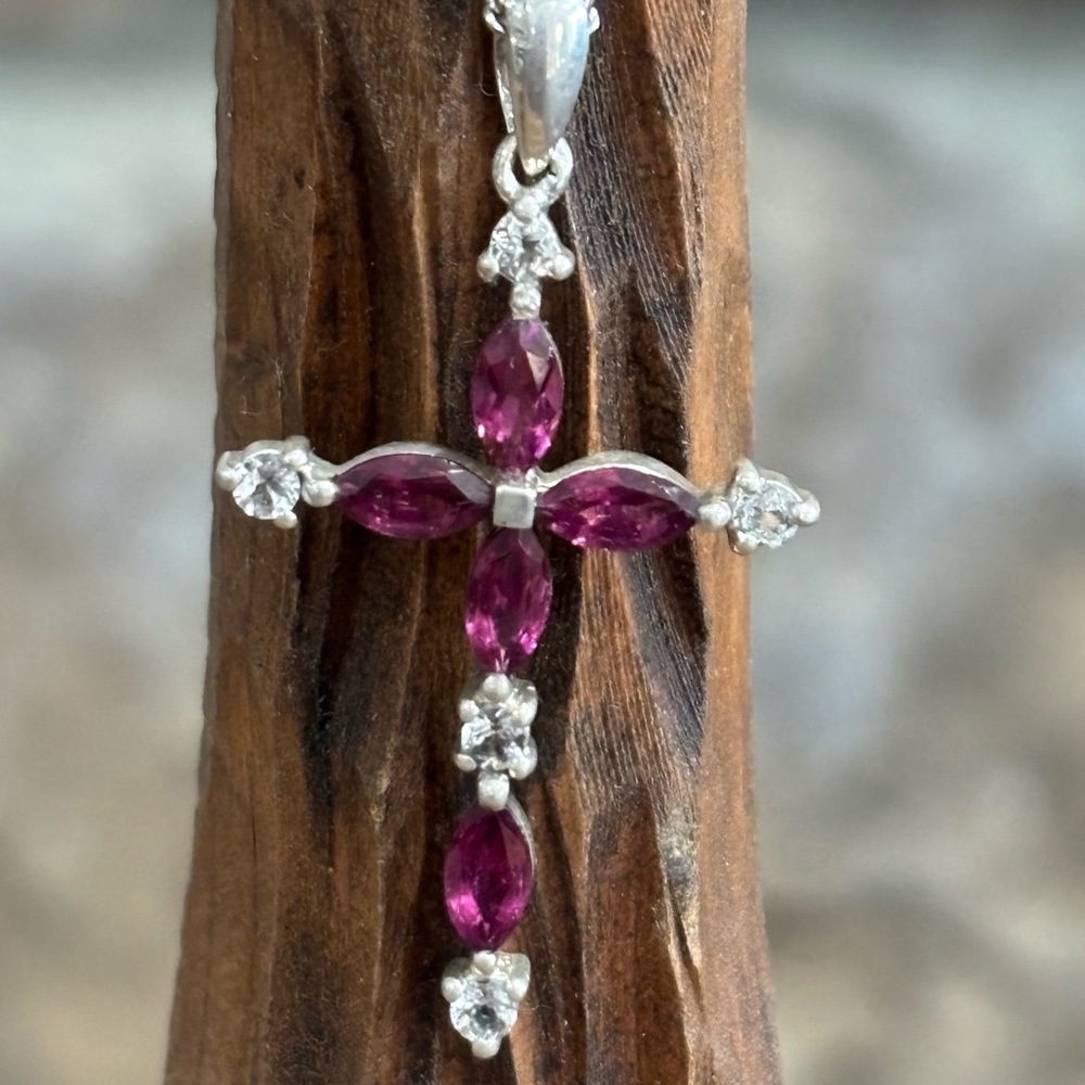 925 STS amethyst and white sapphire necklace